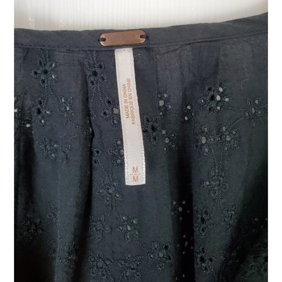 Free people  start align eyelet black  blouse - Picture 8 of 16